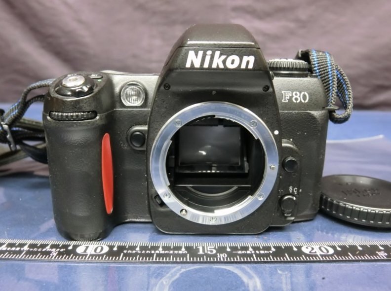 NIKON ニコン F80 一眼レフフィルムカメラ ブラック ボディのみ