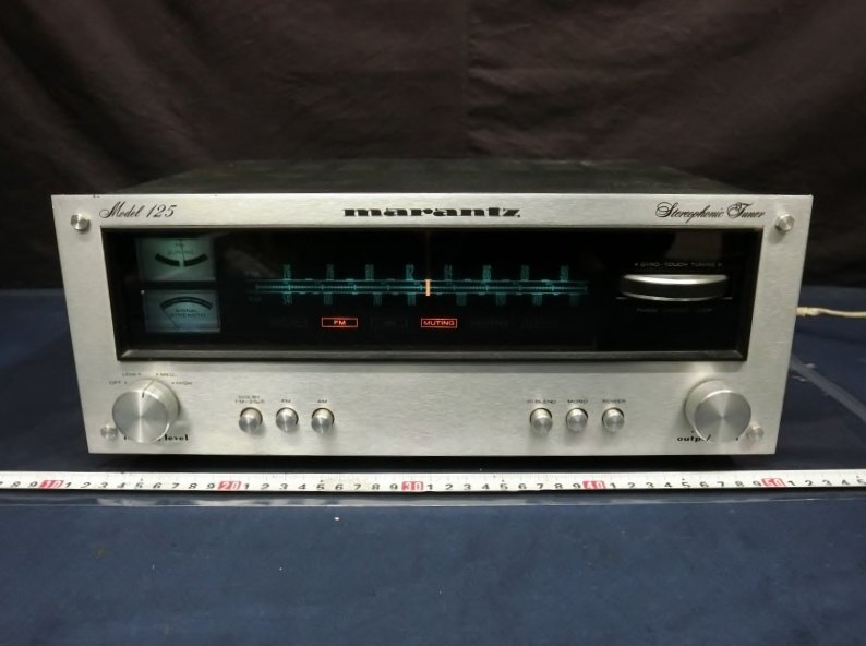 L4709 Marantz マランツ model No.125 FM/AMチューナー ジャンク品 通電確認(rèn)のみ
