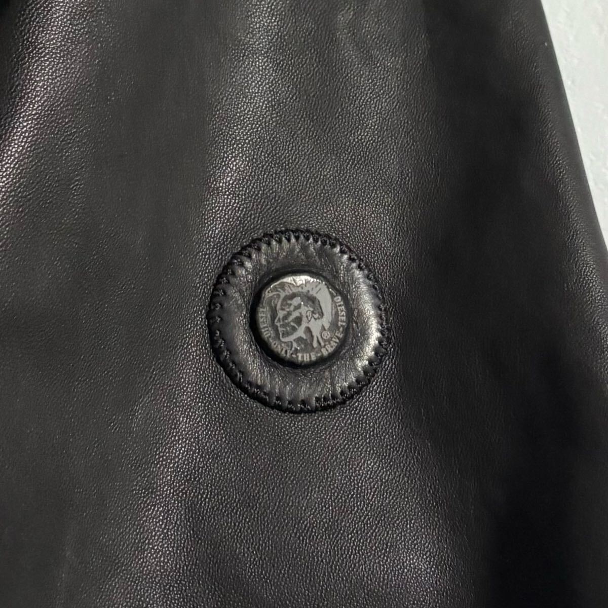 極美品●DIESEL ディーゼル 羊革 ラムレザー ジップ ジャケット ライダース ブルゾン パンチング切替 ブレイブマンロゴ金具 黒 Mサイズ