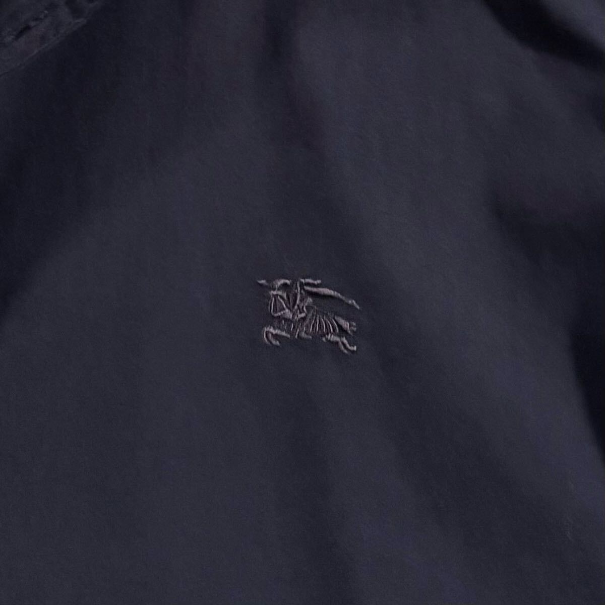 極美品/Lサイズ●バーバリーブラックレーベル 長(zhǎng)袖シャツ 羽織り ジャケット BURBERRY BLACK LABEL エポレット ホースロゴ 刻印銀ボタン 3