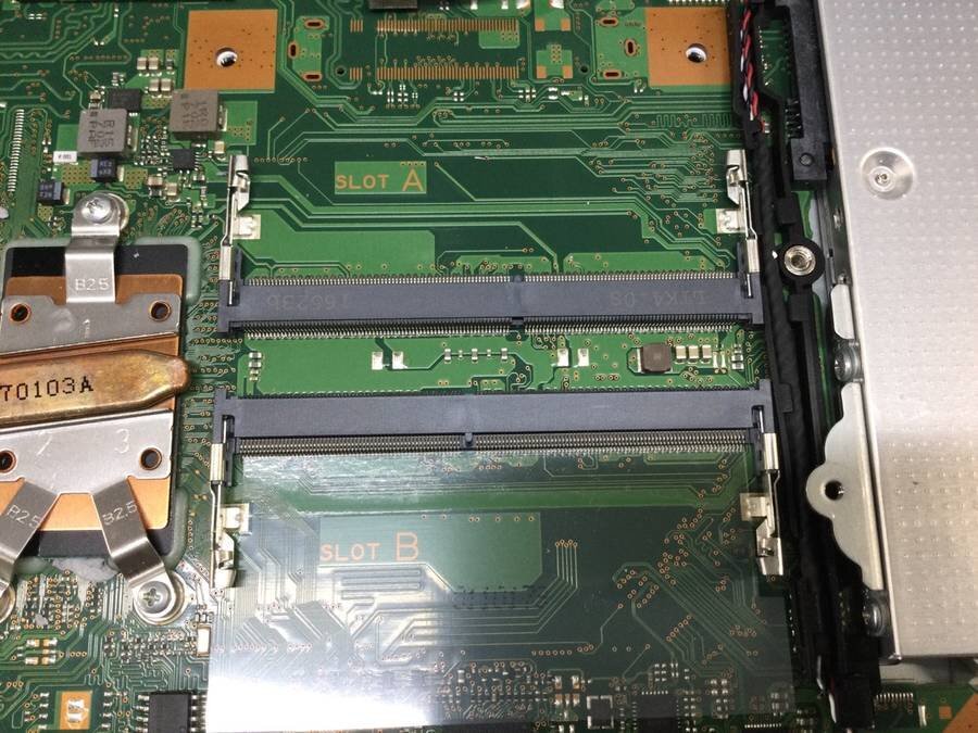 TOSHIBA PT75CGP-BJA2 dynabook T75/CG　Core i7 7500U 2.70GHz■現(xiàn)狀品