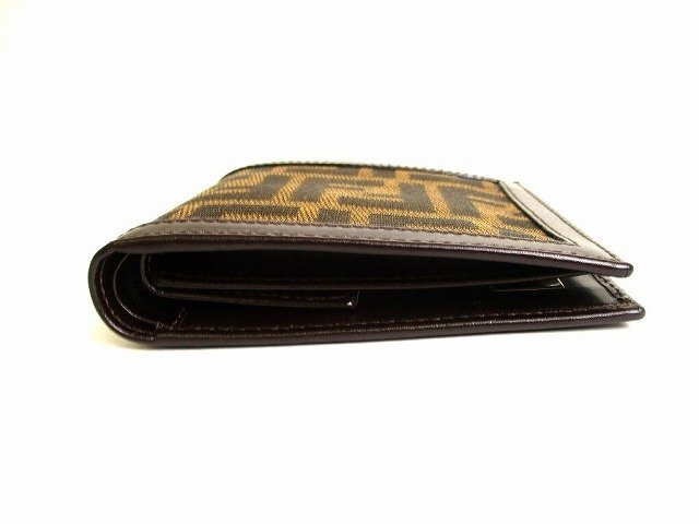 【未使用保管品】 フェンディ FENDI ズッカ レザー 2つ折り コンパクト財(cái)布 コンパクトウォレット メンズ レディース