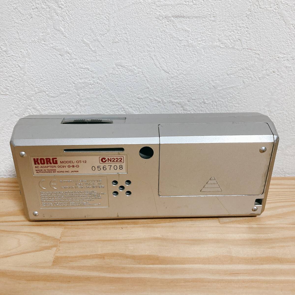 【ジャンク】KORG ORCHESTRAL TUNER OT-12 コルグ オーケストラル チューナー 動作不可★A2505-0212