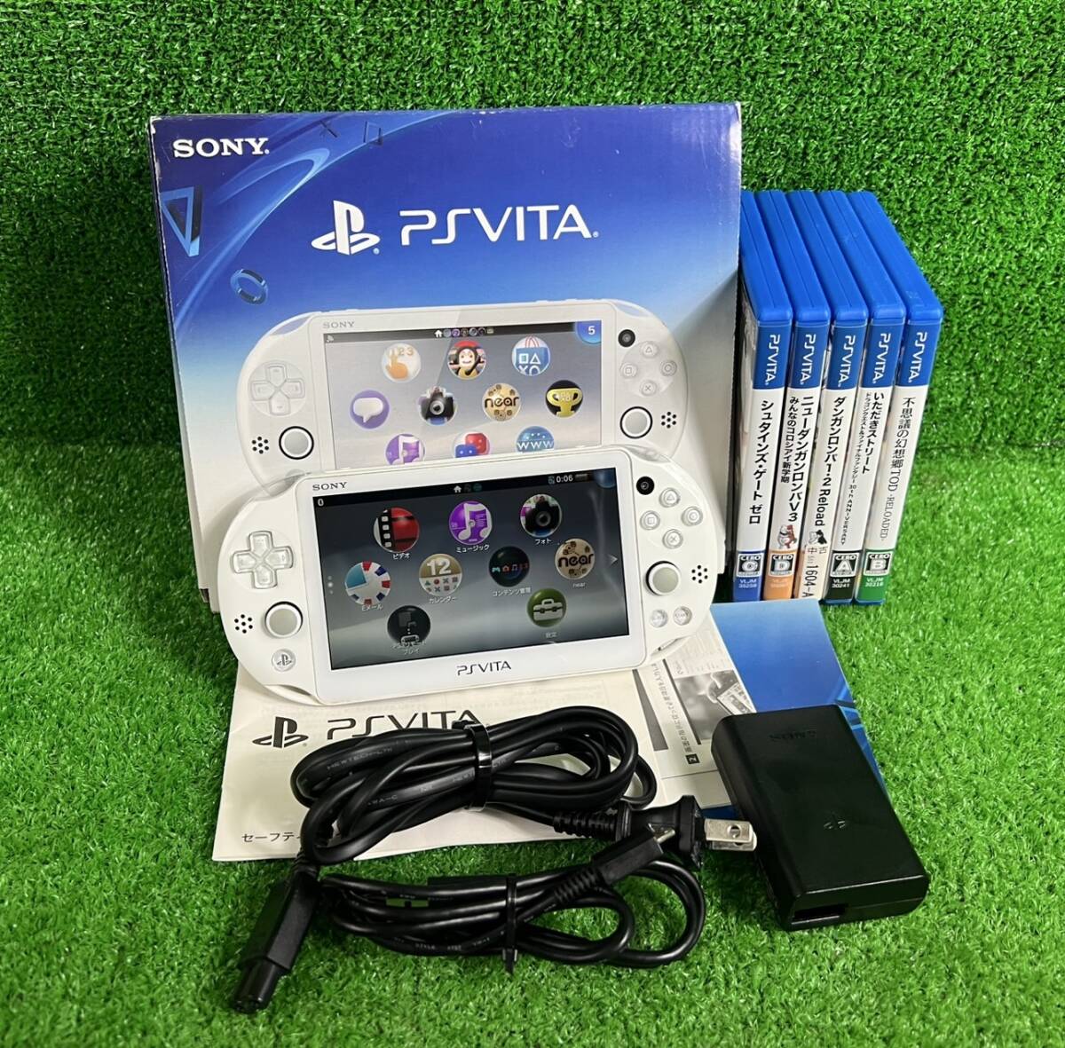 【25%OFF】 動作確認済】PSVITA PCH-2000 ホワイト SONY プレステーション PS Vita本体