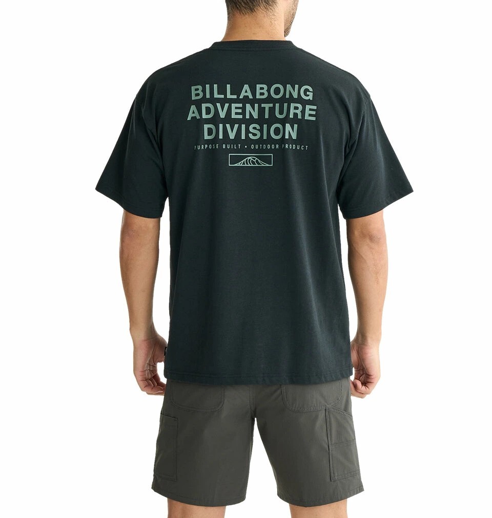 ★送料無料★2025春夏 新品【BILLABONG/ビラボン】 ADIV LOGO 2.0 Tシャツ【W(wǎng)IDE FIT】 BLK メンズXL BF01A219
