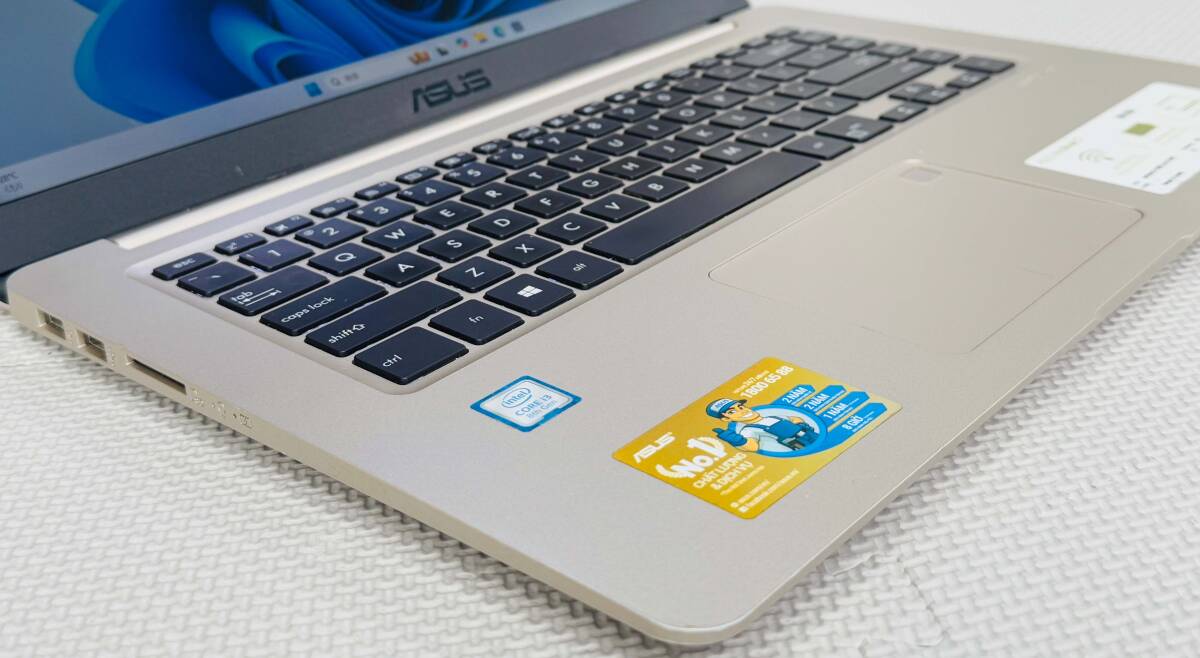フルHD 15.6型 Asus VivoBook S15 S510UA ★ Core i3-8130U メモリ8GB SSD 256GB+HDD500GB カメラ Type-C テンキー Windows11 office2019