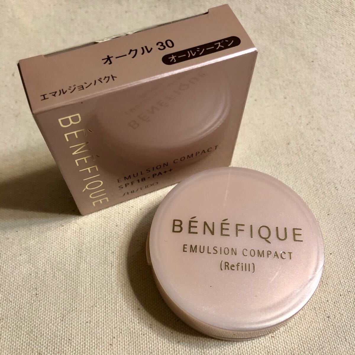 資生堂 ベネフィーク エマルジョン パクト（ファンデーション）オークル30 レフィル 未使用 試用見本