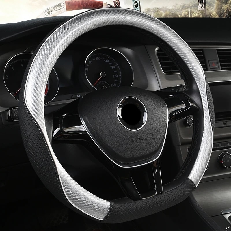 フォード フィエスタ Mk6 ハンドルカバー ステアリングカバー 車 エナメルレザー 高品質(zhì) 滑り防止 選べる6色 DMB
