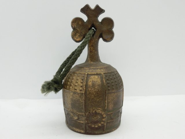 ★ 持鈴 唿鈴 仏教 美術(shù) 密教 法具 金剛鈴 鐘 真鍮 銅 仏具 卓鈴 置物 時(shí)代物 古物 古玩具 古道具 ベル 金屬 工蕓 【中古】 dgs3875