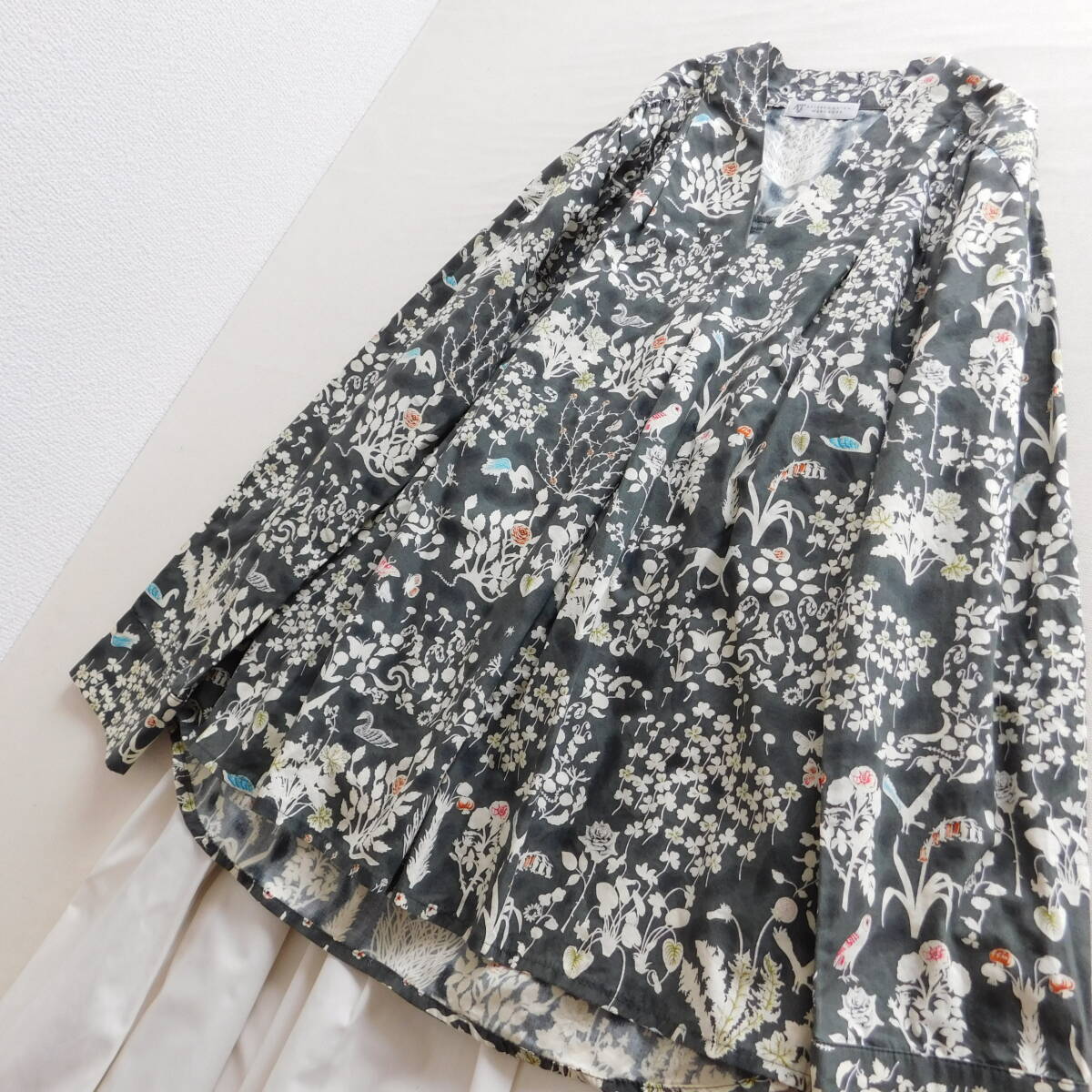 アフタヌーンティー★Afternoon Tea★新品同様★動物柄ブラウス★C128