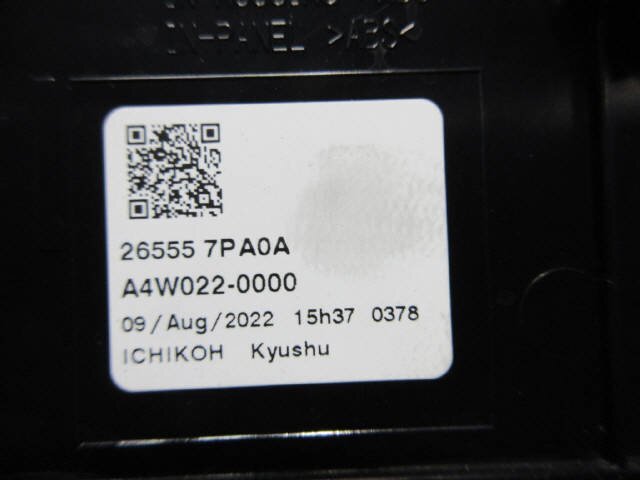 item_image_3