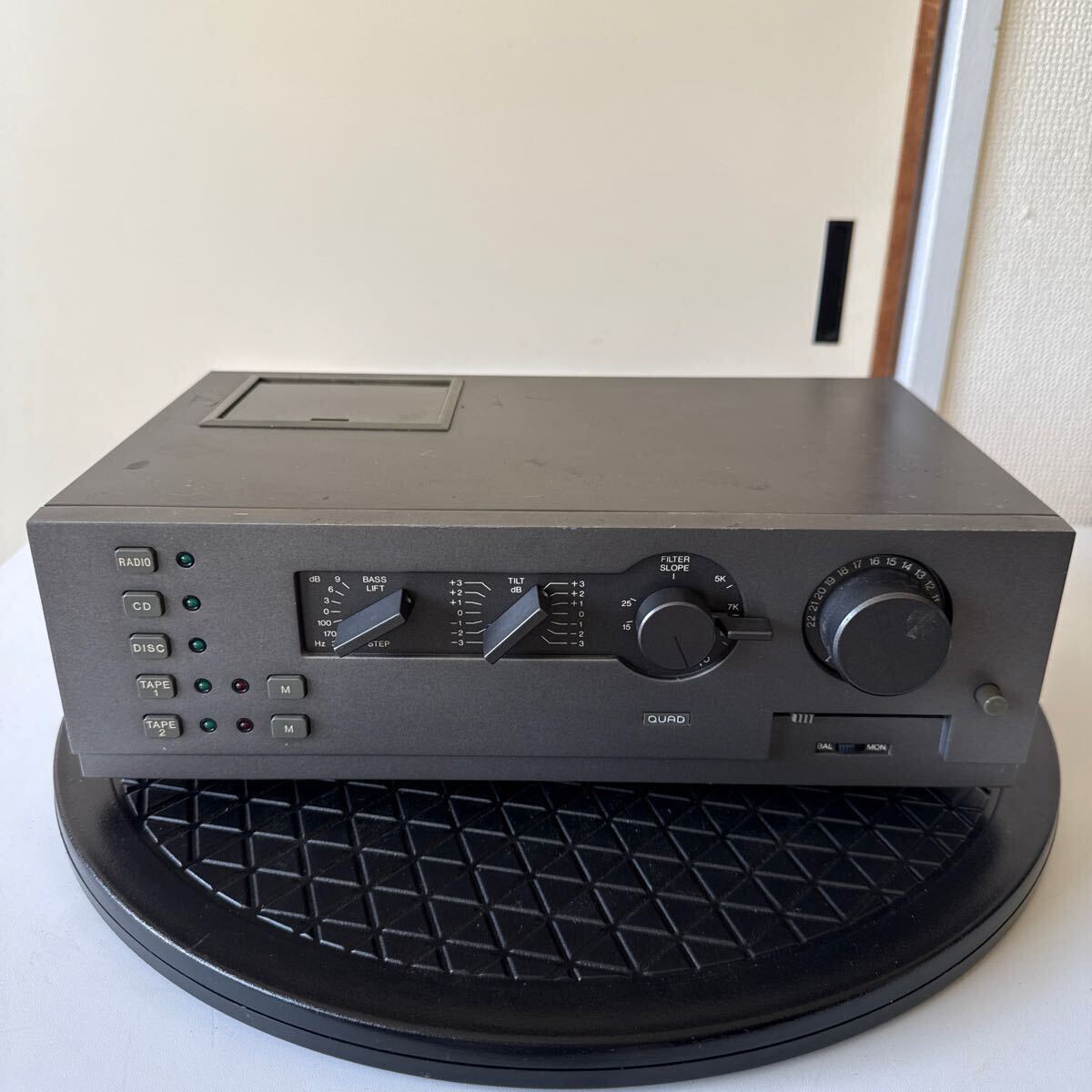 英國の名機 アンププリアンプQUAD44后期モデル オールRCA入出力アンティーク 現(xiàn)狀品