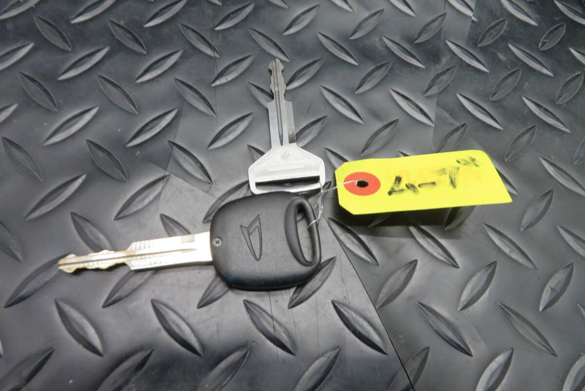 ダイハツ　ムーヴ?Ｌ-９００Ｓ?ステアリングシャフト キーシリンダー?実働車外し?動(dòng)作確認(rèn)済み?クリーニング済?ＵＳＥＤ品です。