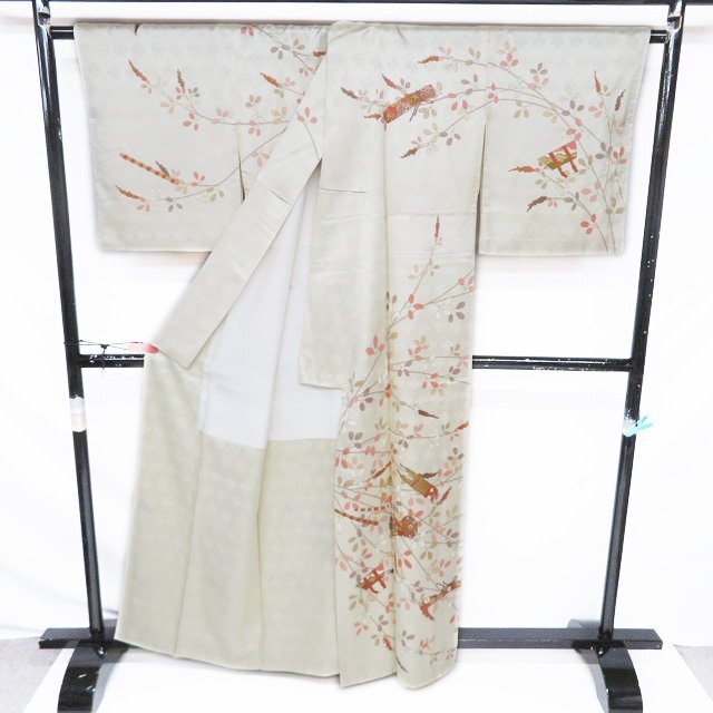 訪問着 着物 中古 正絹 袷 フォーマル 金駒刺繍 萩に楽器の図 女郎花色 多色 金 身丈162cm 裄68cm M きもの北條 A1187-4_画像4