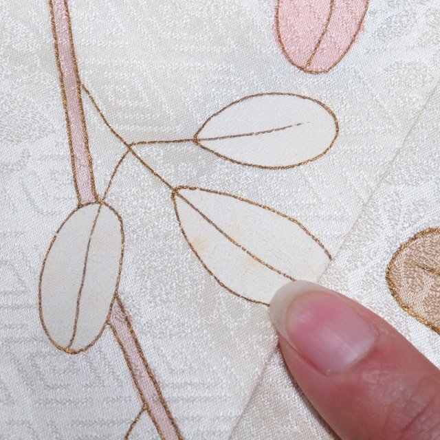 訪問着 着物 中古 正絹 袷 フォーマル 金駒刺繍 萩に楽器の図 女郎花色 多色 金 身丈162cm 裄68cm M きもの北條 A1187-4_画像8