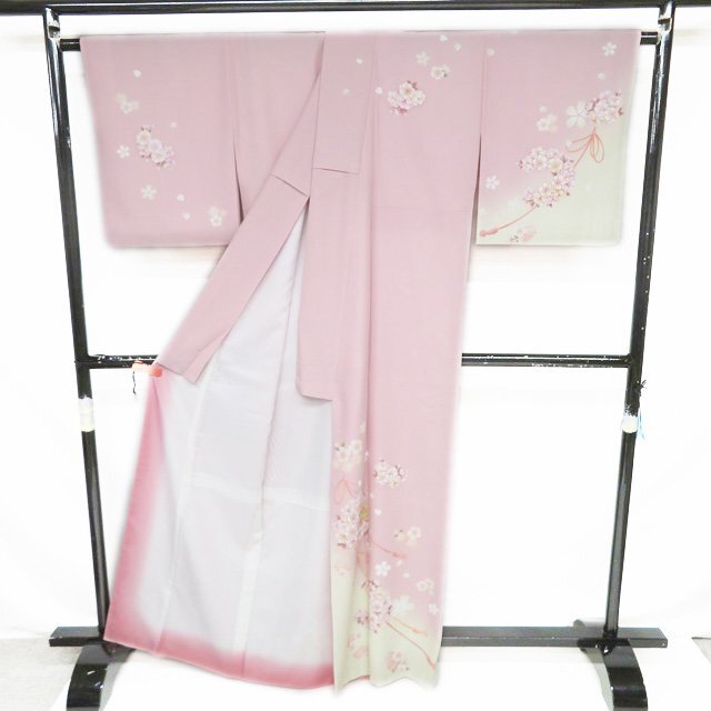 訪問着 着物 中古 ポリエステル 袷 乙葉 刺繍 桜の図 ピンク色