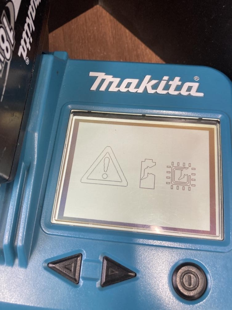 006* рекомендация товар * Makita батарея BL1860B зарядка частота :18 раз 