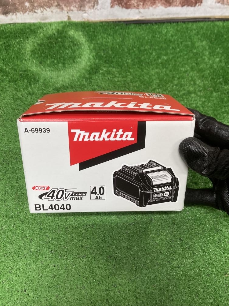 006* не использовался товар * блиц-цена * Makita батарея BL4040 снег есть 