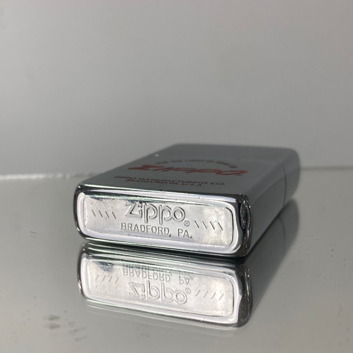 人気ブランドバ40代 zippo 1円~ ビンテージ 化粧箱有り 1982年製 イタリックロゴ その他