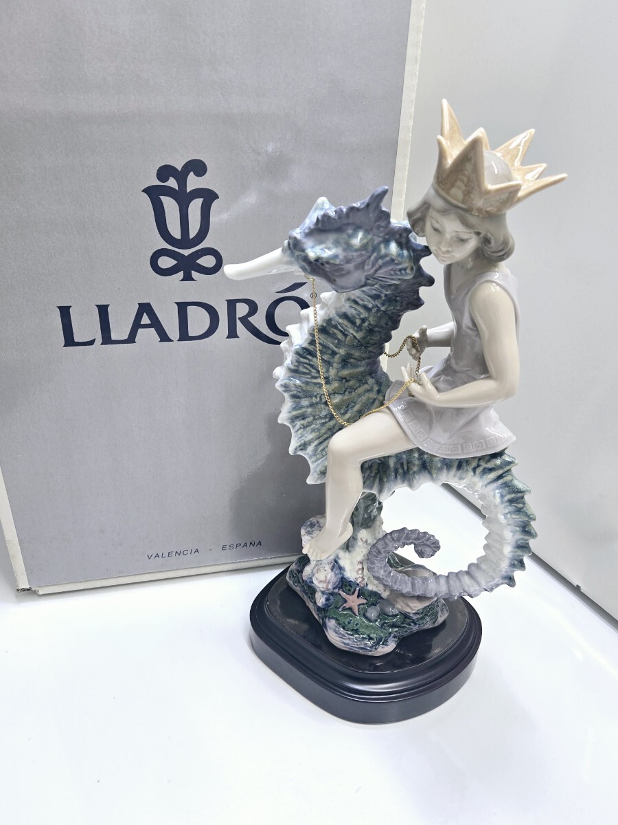 k【極美品 1円スタート】 LLADRO リヤドロ 海の王子 フィギリン k【極美品 1円スタート】 LLADRO リヤドロ 海の王子 フィギリン