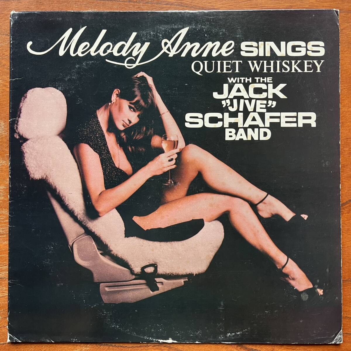 メガレア！US ORIG. ジャズヴォーカル / MELODY ANNE, THE JACK JIVE SCHAFER BAND『LIVE AT PIER 23 SAN FRANCISCO』SEXY 美脚 美女ジャケ_画像1