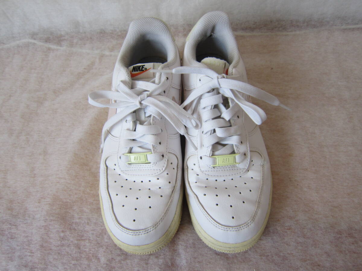 Nike ナイキ エア フォース 1 '07 SE ウィメンズシューズ NIKE WMNS AIR FORCE 1 '07 SE(ナイキ ウィメンズ エアフォース