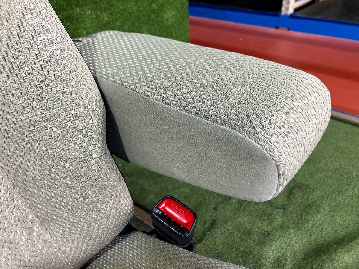 【Y管理78014 H22 タントエグゼ L455S】☆運転席 ドライバー シート アームレスト付☆トリム FC40