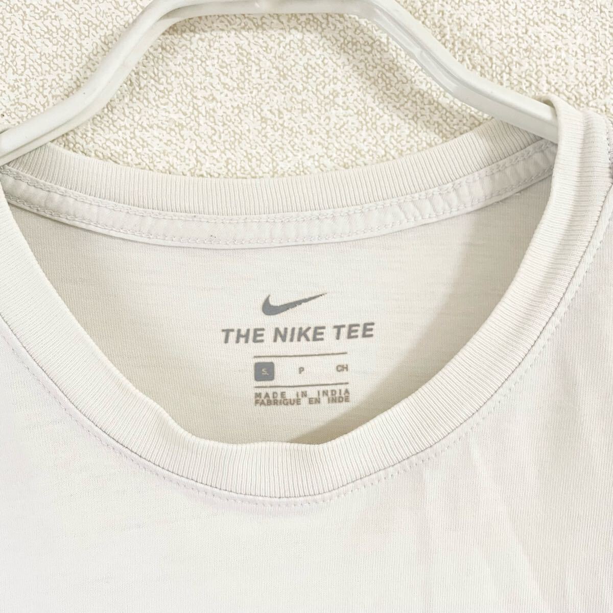 ナイキ NIKE 半袖 Tシャツ ホワイト コットン ロゴプリント メンズ S★白 スウォッシュ ブラック STILL FRESH スポーツ ランニング 筋トレ