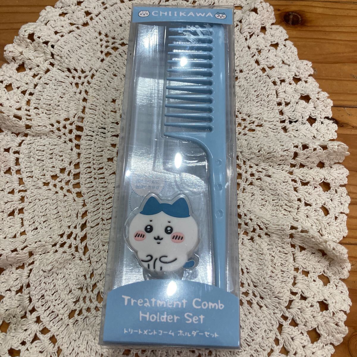 新品　即決　送料無料? ちいかわ グッズ くし キャラクター トリートメントコーム ホルダーセット　定価1650円