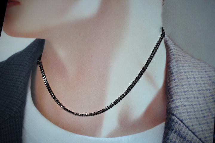 【即決】送料185円　Miono 磁気ネックレス　シルバー　日本制　男女兼用 長さ45cm 90mT磁石２個付