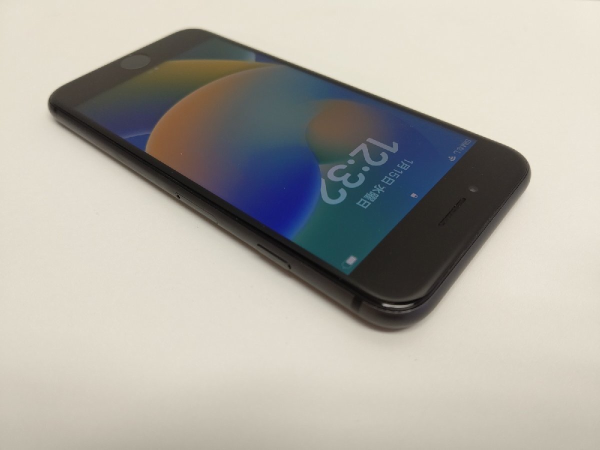 送料当店負担 SIMフリー iPhone8 64GB 美品_画像3