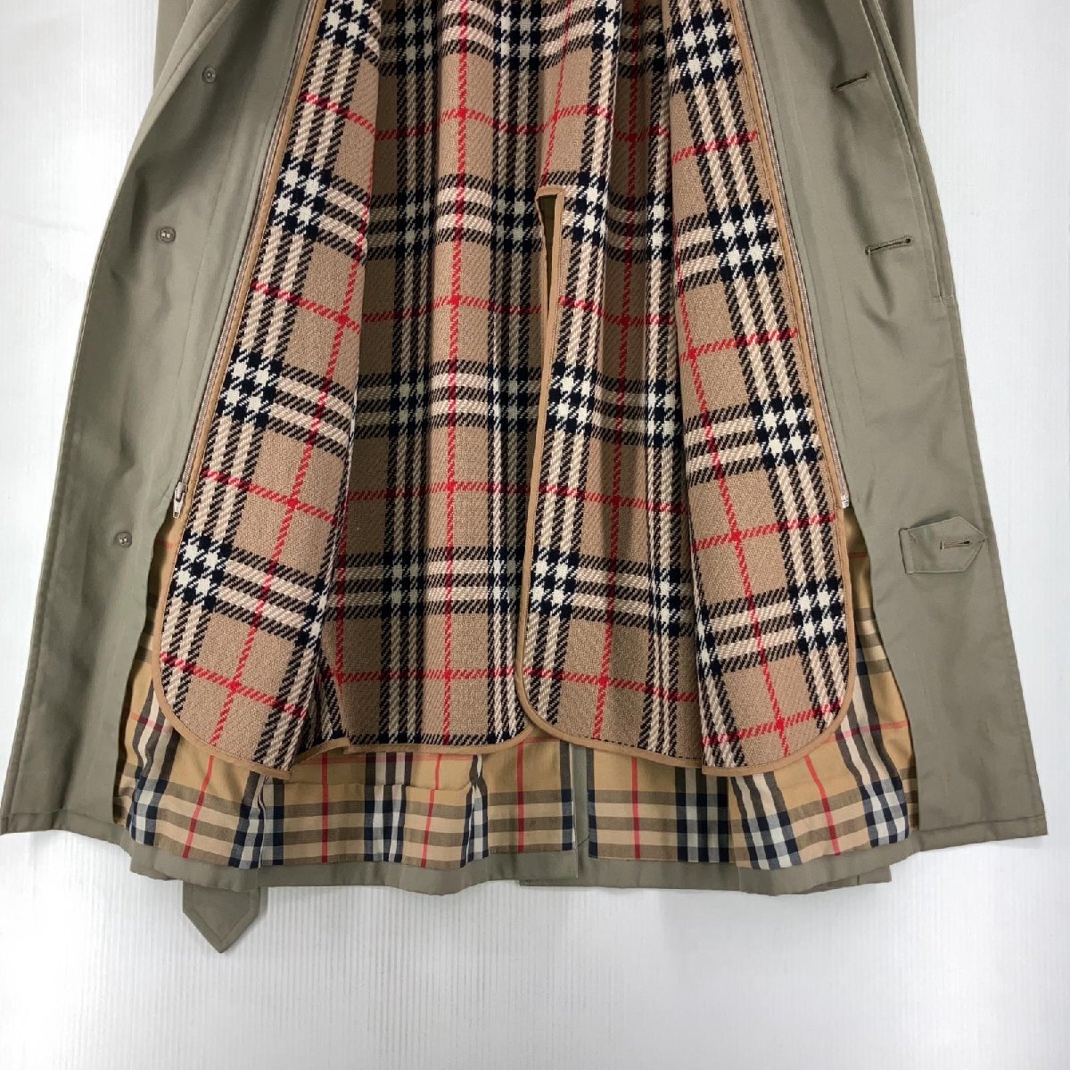 △△ Burberrys バーバリーズ ライナー付 ベルト付比翼コート 記名あり C-TK83 やや傷や汚れあり_画像4