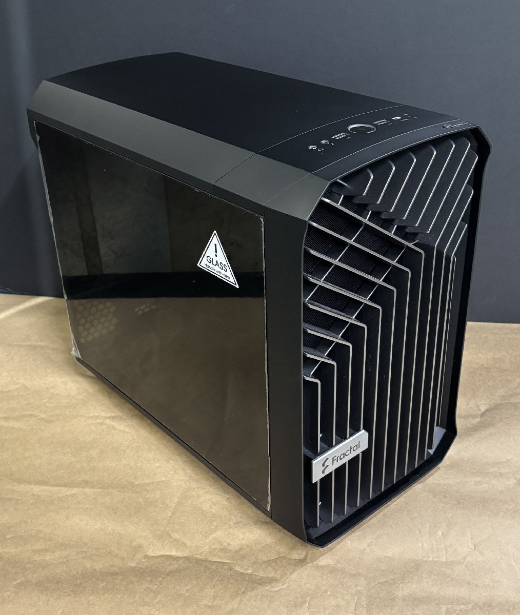 【サイコム】Fractal Design Torrent Nano Black TG Dark Tint@Used@ s0508C
