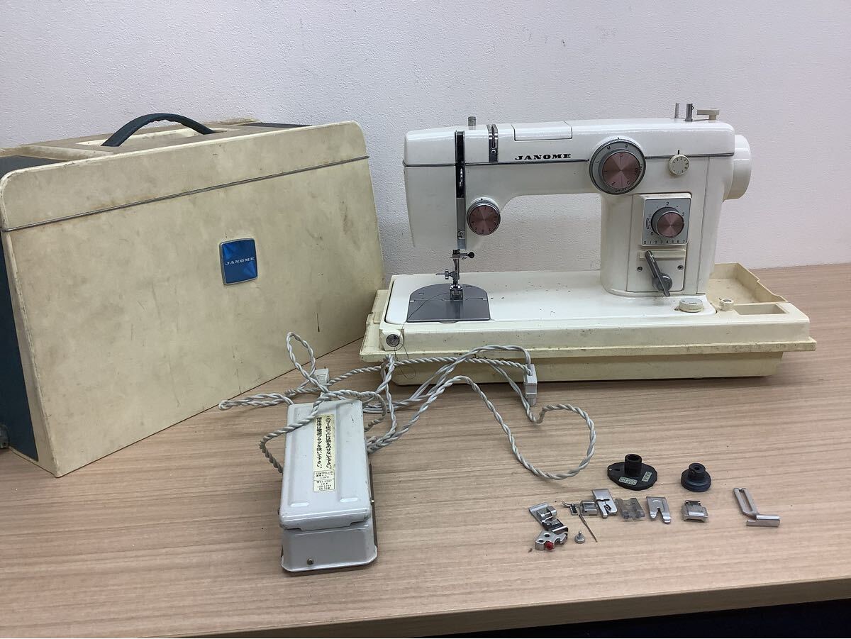 ◯営NI208-T120【埼玉発】 JANOME ジャノメミシン モデル802