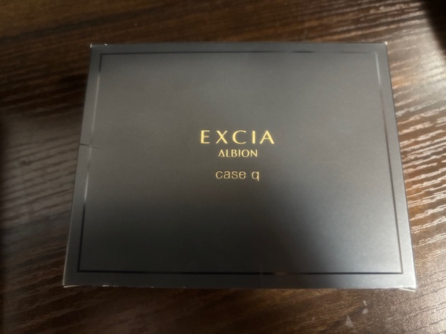 アルビオン　カトルイリュージョン 　ケース付き 【新品?未使用】
