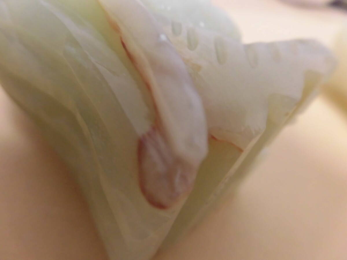 中古品 現状品★石のふくろう 彫刻 ふくろう フクロウ 置き物 石 白＆薄緑★２個セット _画像7