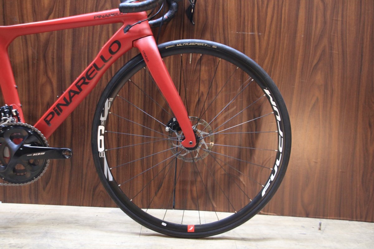 ■PINARELLO ピナレロ PARIS DISK フルカーボン SHIMANO R7020 105 2X11S サイズ425 2022年モデル 美品