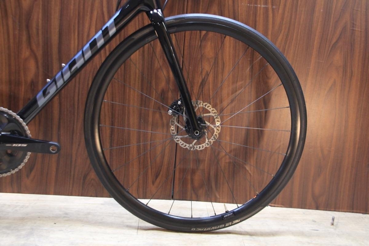 ■GIANT TCR ADVANCED 2 DISC KOM ジャイアント フルカーボン SHIMANO 105 R7020 2X11S サイズM 2023年モデル 美品