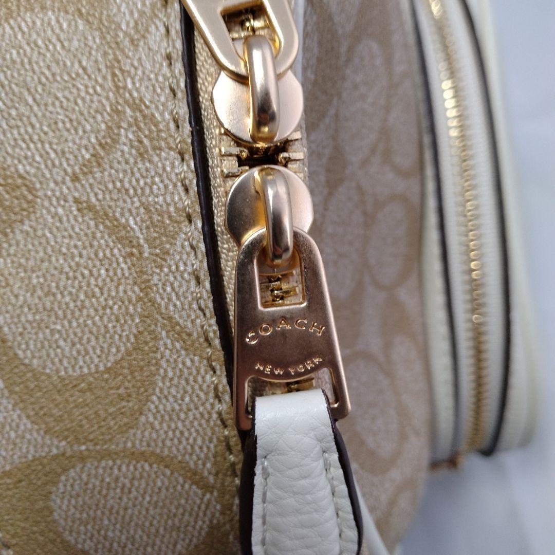 【新品未使用】COACH コーチ ミニリュック レディース 白 C8604 新品未使用】COACH コーチ ミニリュック レディース 白 C8604