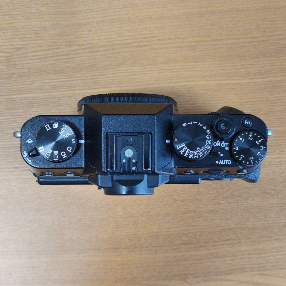 FUJIFILM 富士フイルム X-T20 ボディ ブラック ミラーレス一眼