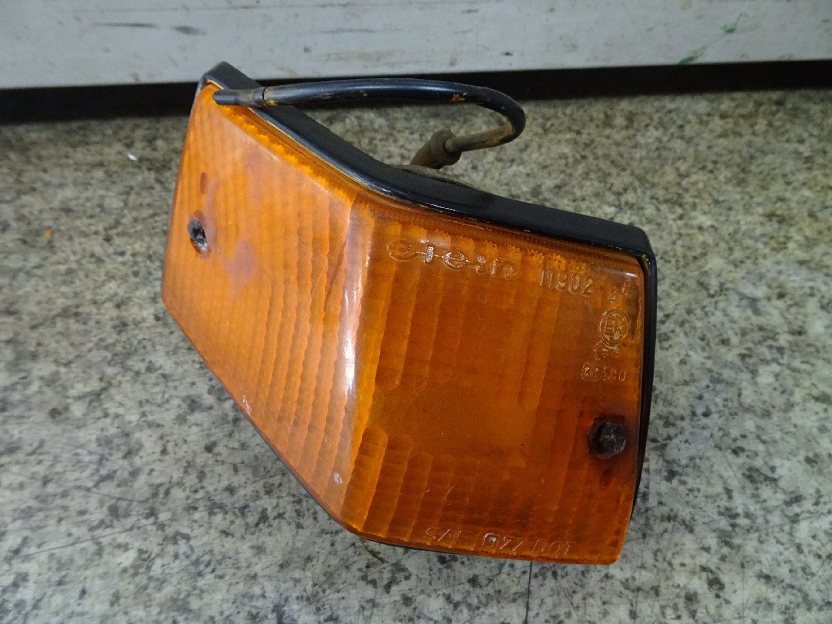 ピアジオ ベスパ PX200E 純正 ウインカーレンズ サビ跡あり PIAGGIO Vespa ASSY パーツ ジャンク