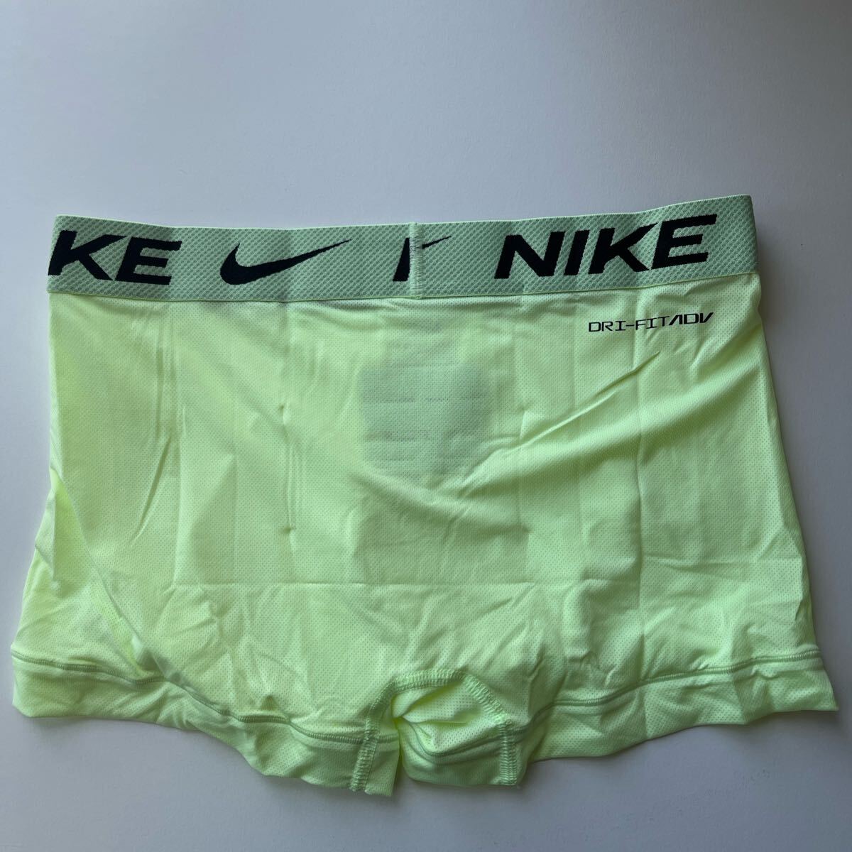 NIKE ナイキ　メンズボクサー　L(M) ライトイエローグリーン　スポーツメッシュ　スポーツインナー　メンズインナー　男性インナー　下着