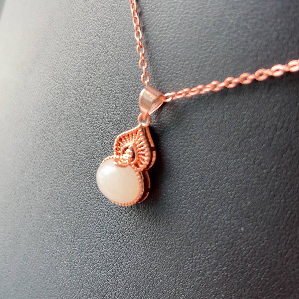 ♪和田玉♪ヒスイ♪ネックレス♪ペンダント♪天然石♪パワーストーン♪巾着袋付き♪プレゼントにもP305126_画像9