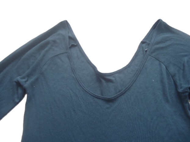 ■ハクタカ■バックオープンTシャツ（長袖）ブラック サイズL■_画像2