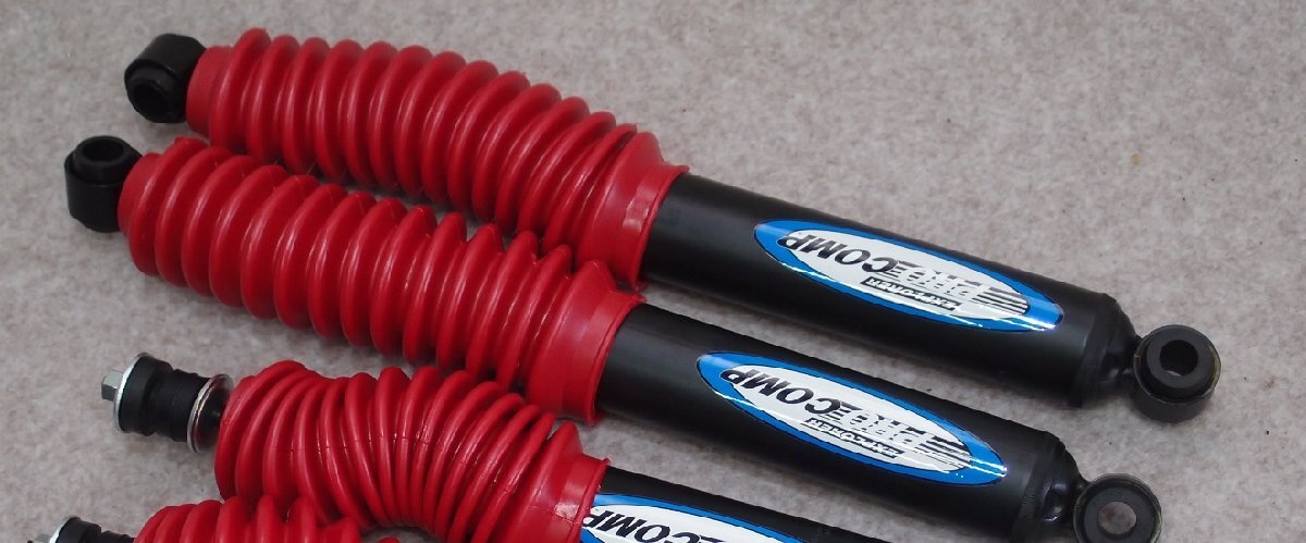 キャラバンＥ２４系Ｅ２５系　ローダウン　リアショック PRO-X9000