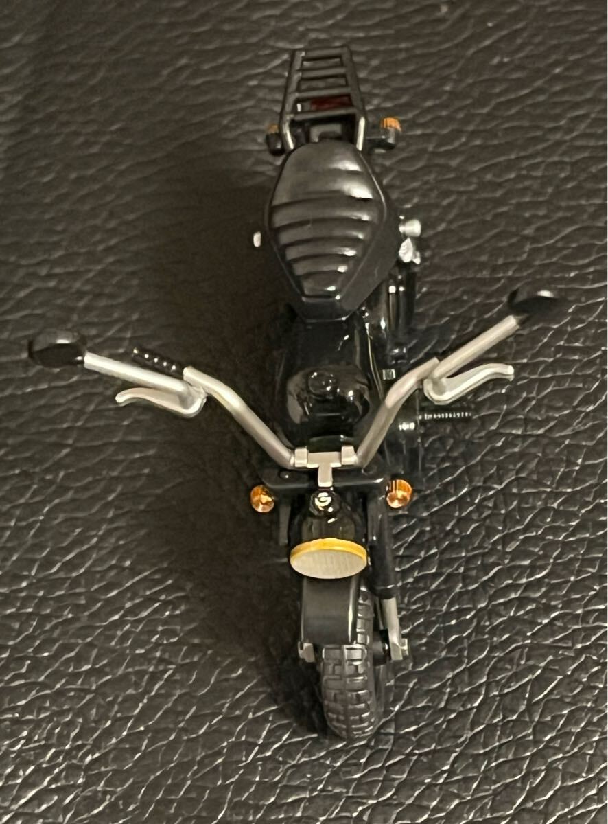 1/24スケール ホンダ モンキー カスタムマフラー HONDA MONKEY 1990 ミニカーオートバイ 原付き バイク 検索 GORILLA オートバイ ゴリラ　