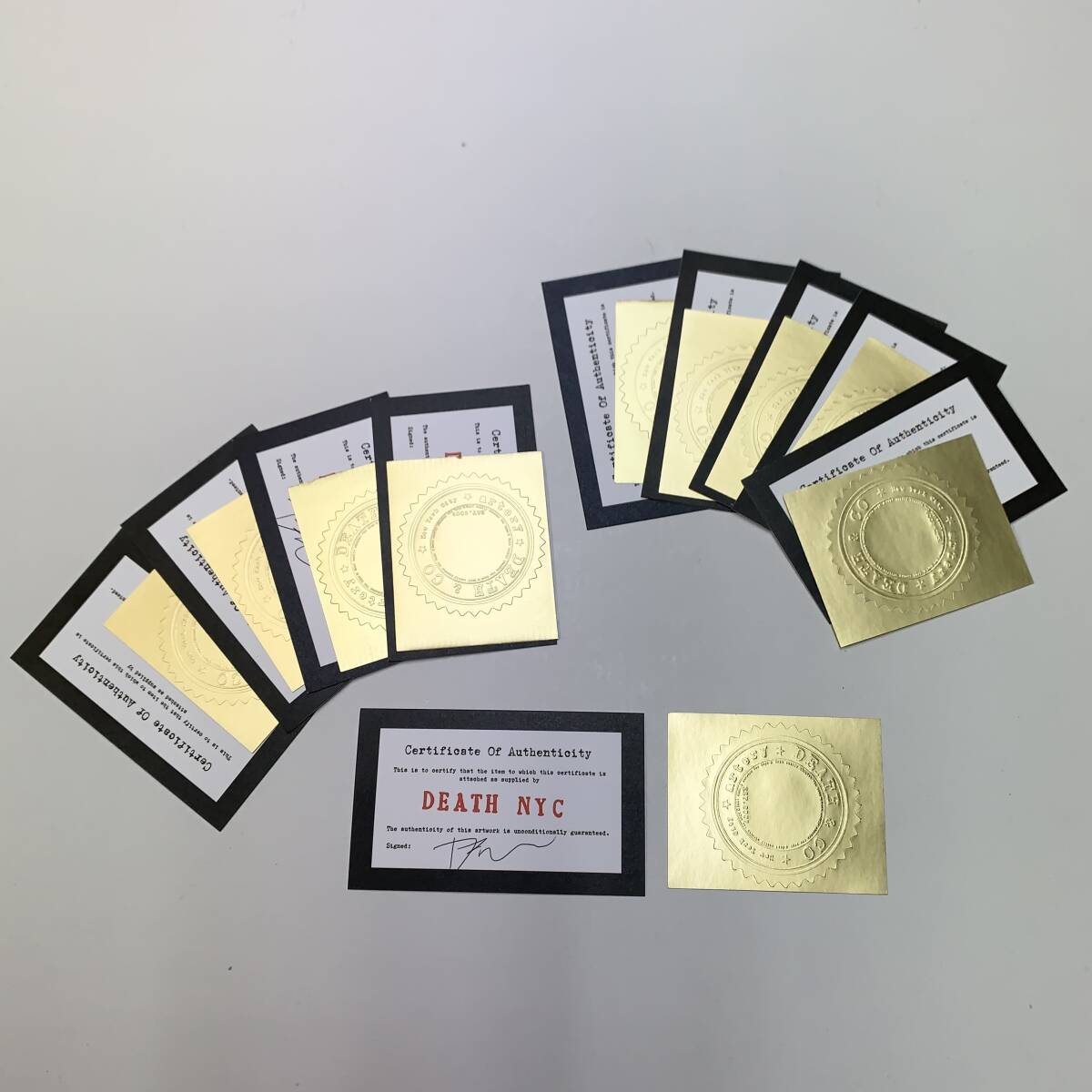 DEATH NYC 現代アート ポスターの付属品 カード ステッカー 10組