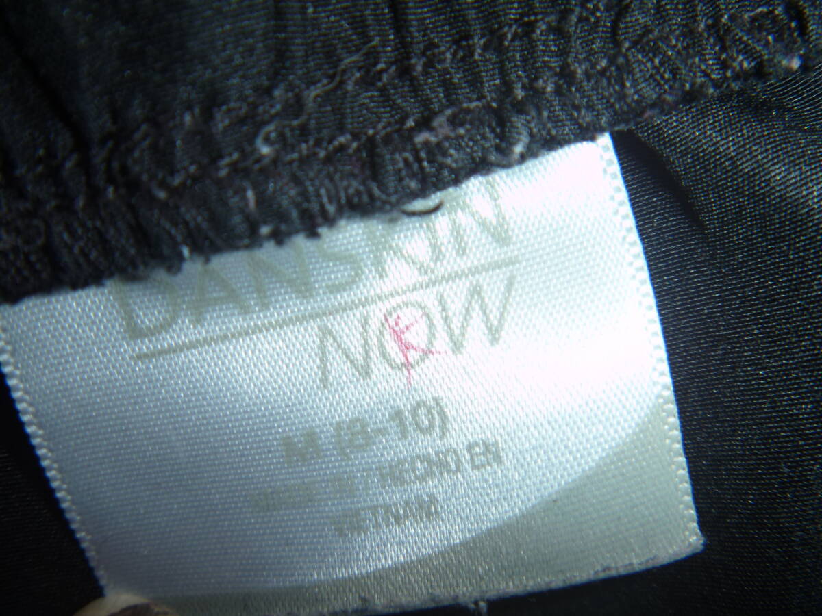 LADIES DANSKINの黒のショートパンツ M 798