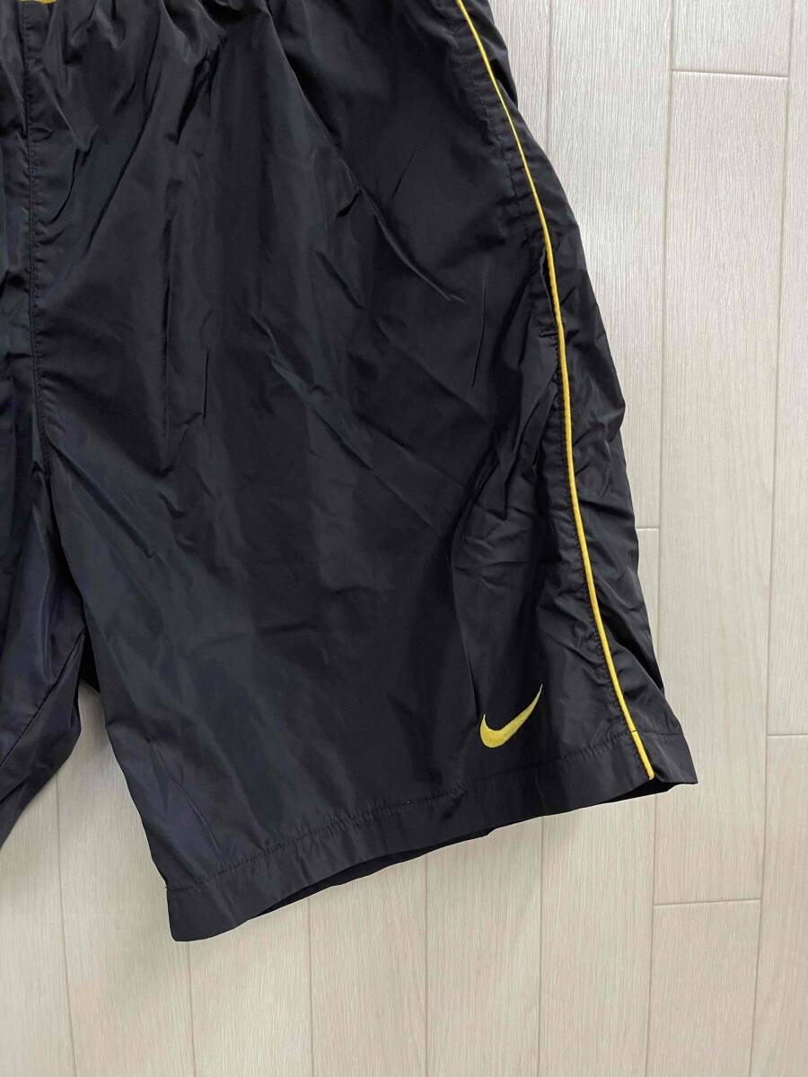 K192　NIKE　ナイキ ナイロンジャージ 短パン 下 M