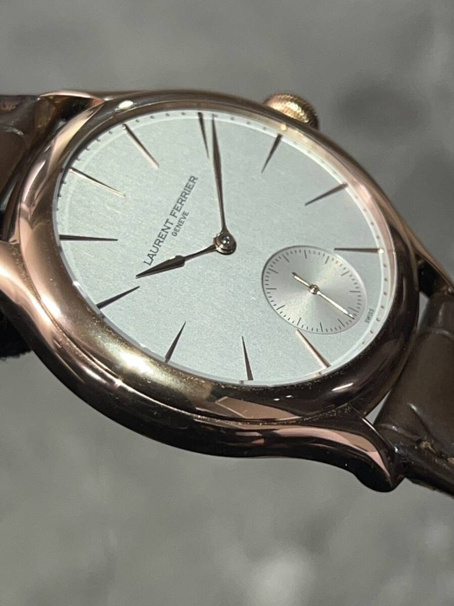 LAURENT FERRIER(ローランフェリエ) クラシック マイクロローター シルバー 【2025年1月印】【極美品】【LCF004.R5.GR1】